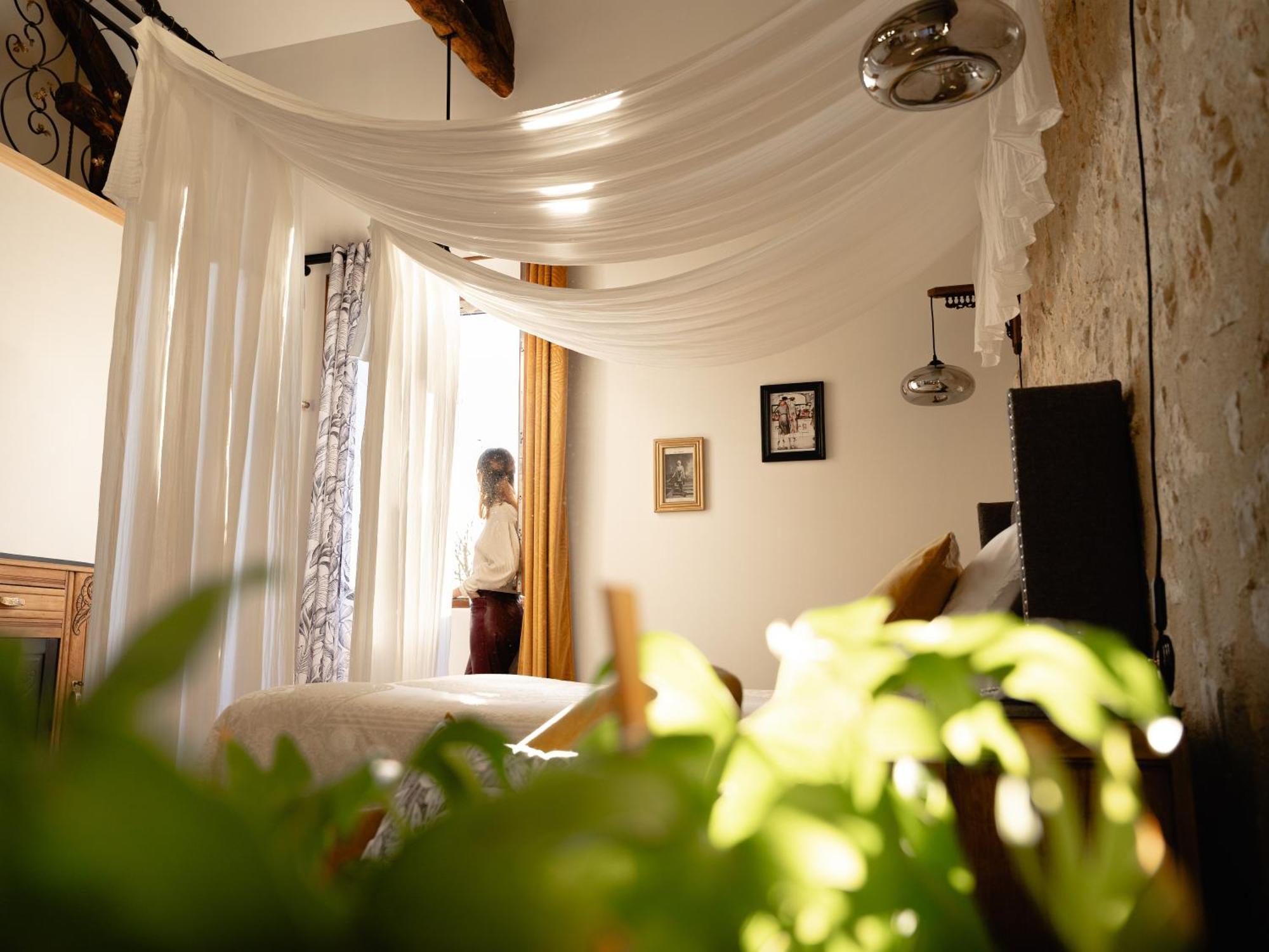 Ets Capmasil - Chambre 1920 Virac Exterior foto